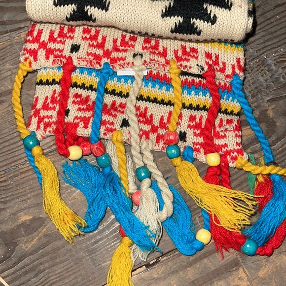 Multicolored Scarf - Picture 2 of 3